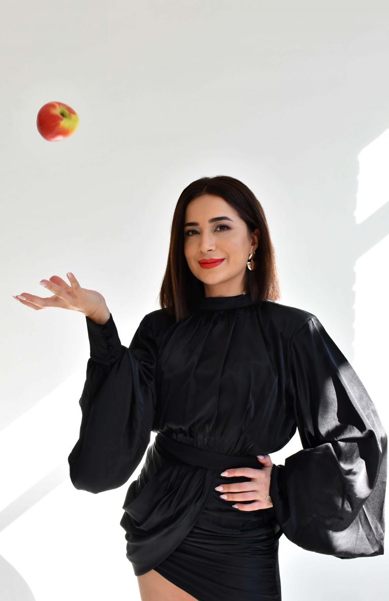 Diyetisyen Çağla Aytaç: 6 ayda 80 kilo vermek mümkün